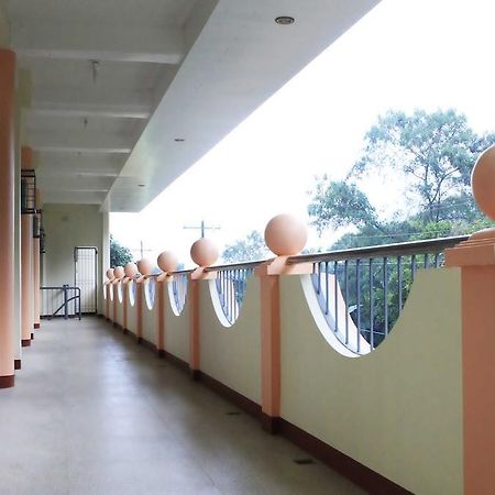 Amerson Pension Place Puerto Princesa Екстериор снимка