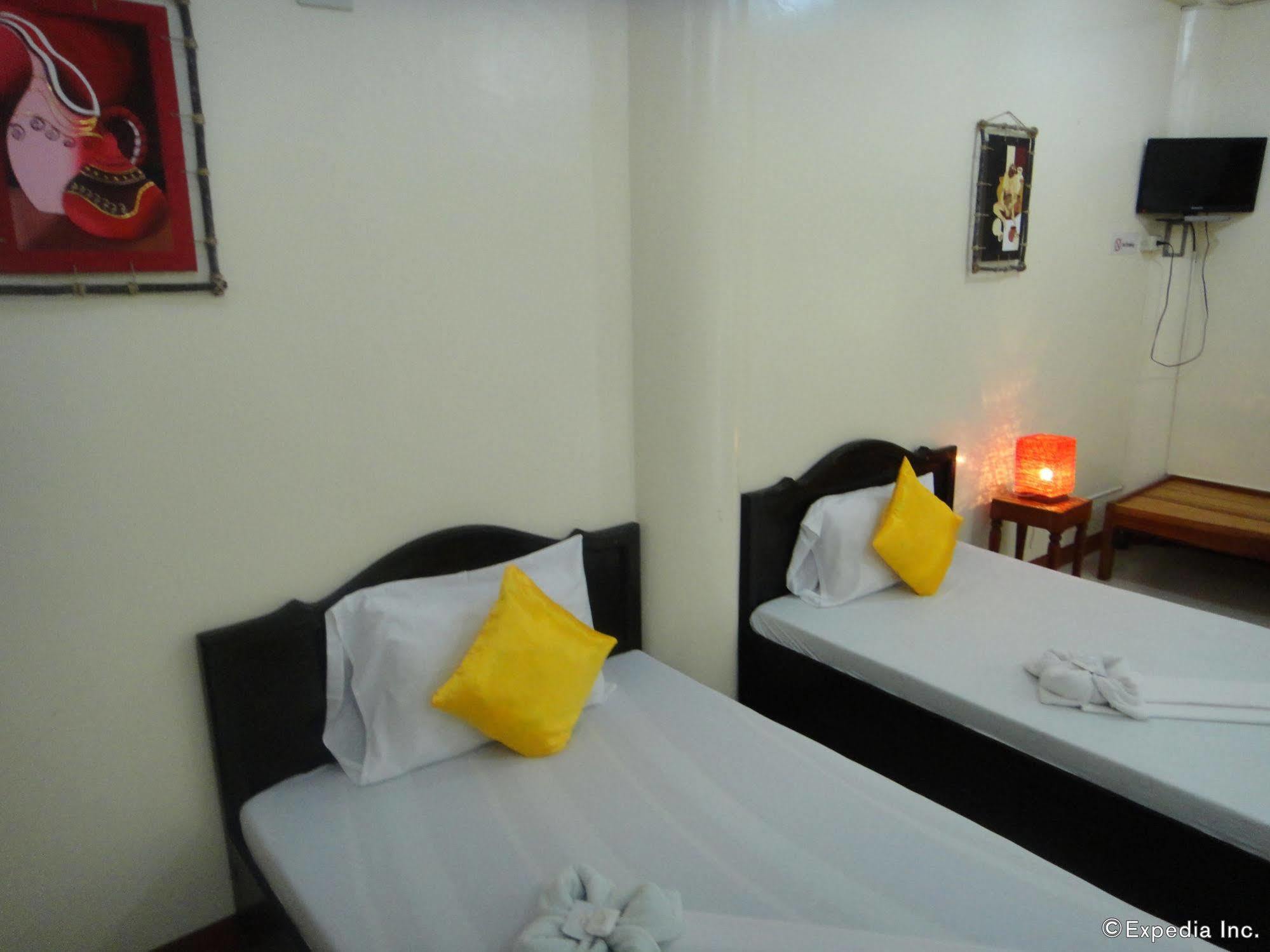 Amerson Pension Place Puerto Princesa Екстериор снимка
