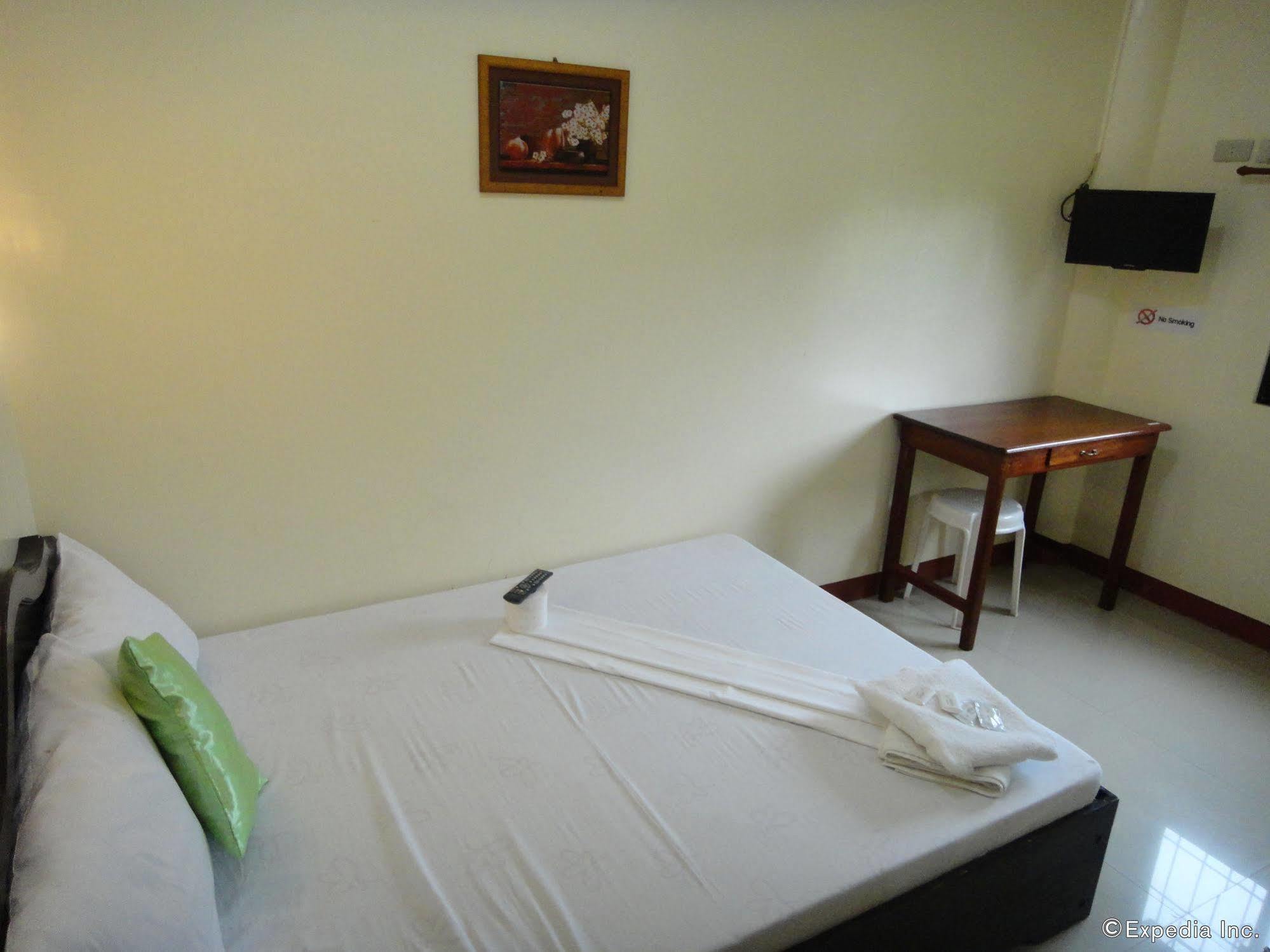 Amerson Pension Place Puerto Princesa Екстериор снимка