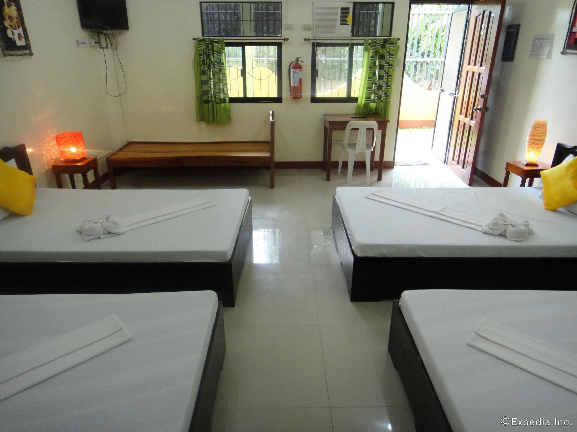 Amerson Pension Place Puerto Princesa Екстериор снимка