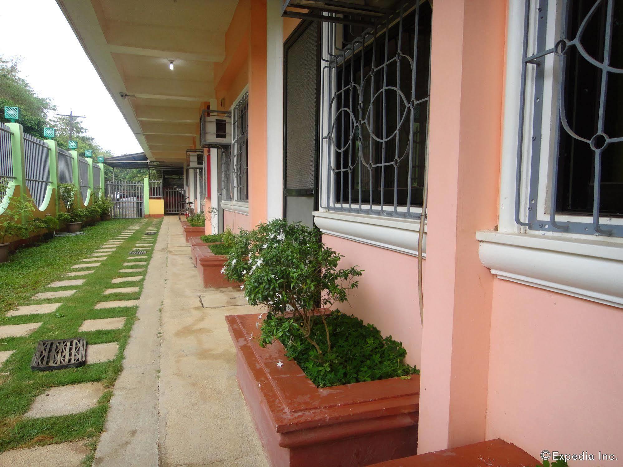 Amerson Pension Place Puerto Princesa Екстериор снимка